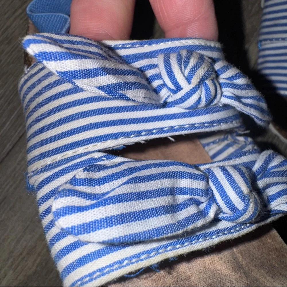 ☀️6/$20☀️ Wonder Nation Striped Kids Sandals
